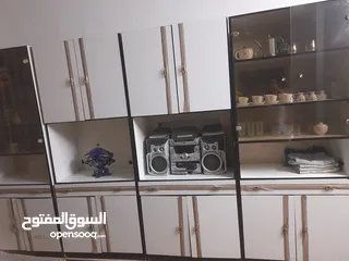  2 بوفيه بحالة جيد جدا للبيع