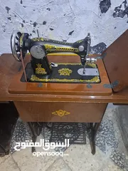  1 ماكينة خياطه عدد 2  بحالة الوكالة للبيع