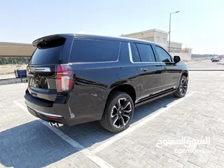  6 Chevrolet Premier Suburban - 2022 - Black