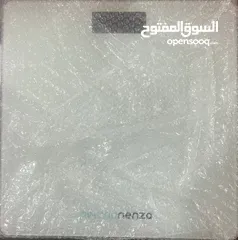  2 ميزان الكتروني بشاشه رقميه لقياس الوزن والدهون والعظام..