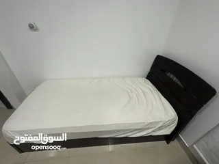  3 سرير مع فرشه
