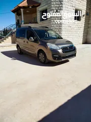  9 بيجو بارتنر 2017 /7 ركاب