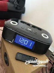  2 راديو للبيع شغال نوع iLuv