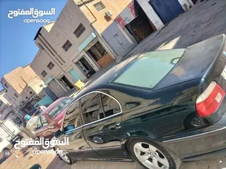  7 Bmw520 الدب