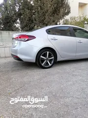  15 كيا K3  / ماتور 1600 / ديزل اقتصاديه الأكثر طلبا / موديل 2017 /اصل كوري