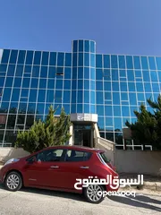  4 مكتب مساحة 160 متر في شارع الجامعه بسعر منافس نهائي