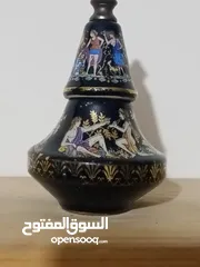  9 عطر فاخر قبرصي مرسم بماء الذهب عطرها الاصلي بالداخل تاريخ 89/2/3