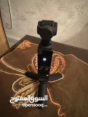  4 DJI Osmo Pocket 3