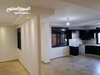  2 شقة للبيع في عين منجد رام الله مطلة على جبل المصيون مشرفة على منظر جميل مرتفع في مدينة رام الله