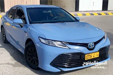  8 Toyota Camry Hybrid 2019