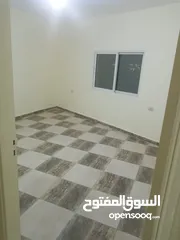  3 شقه للايجار في ايدون