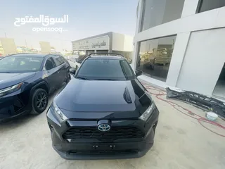  6 2021 TOYOTA RAV4, LE  بطاريه ليثيوووم السياره توب نضافه بصلاه على النبي