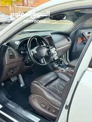  12 سيارة infiniti QX70 Sport خليجي مالك اول Full option