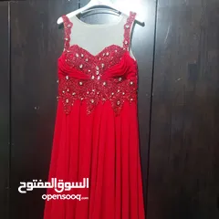  3 فساتين جديده للبيع