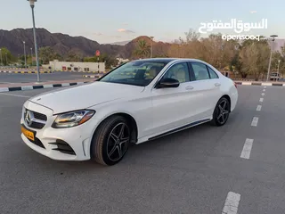  18 مرسيدس بنز C300 ///AMG 2017[تصدير وتسجيل جديد] ممشى بسيط جدا دفريشن اصل جميع ايرباجات السياره سليمه.