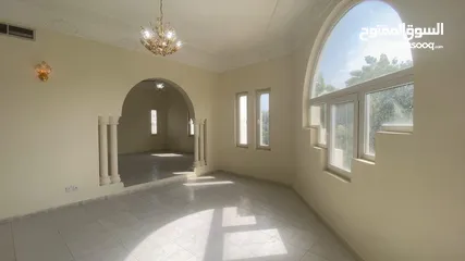  20 3Me26 Fanciful 10BHK Commercial Villa in MQ