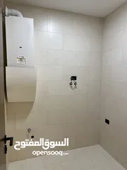  5 شقة 220م فاخرة للبيع بالقرب من مدارس ساندس