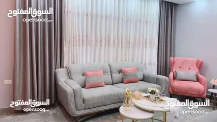  2 طقم كنب فخم بحالة الجديد