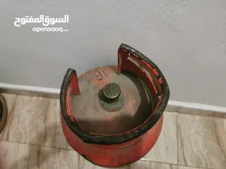  2 جرة غاز فارغه
