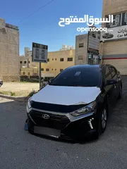  1 أيونك 2019