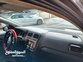  4 سيارة بسعر حرق حرق علكاش، بولو ألماني لون مميز متور 1200 توربو بنزين جير عادي، السيارة شركة
