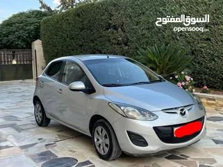  1 مازدا زوم 2 موديل 2012 وارد الوكالة الاردنية فحص كامل 7 جيد لون سلفر