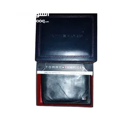  15 محفظة وحافظة نقود رجالي Tommy Hilfiger جلد اصلي طبيعي 100% مستعملة بحالة جيدة جدا.