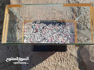  4 موجود حوض سمك مع الحجار بس 10 دينااار