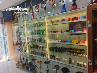  9 محل للبيع في المصايف – على الشارع الرئيسي المساحة: 60 متر مربع- المحل شغّال حالياً في بيع الدخان