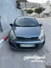  1 كيا ريو 2011