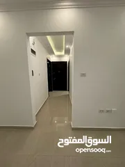  5 شقة 180 متر طابق ثالث أخير في شفا بدران بالقرب من جامعة العلوم التطبيقية ومدارس ليفانت
