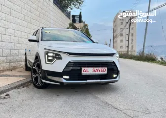  3 فل مسكر مع فتحة Kia Niro 2024-23