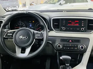  12 Kia Sportage 2019 (Oman Car)