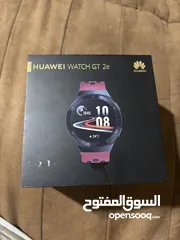  1 ساعة هواوي بحالة ممتازة مع شاحن
