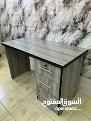  4 مكتب خشبي عملي احدث اصدار انيق جدا مناسب للموظف و الطالب او استخدام منزلي خشب لامينت 3 جوارير