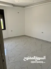  24 شقة جديدة/ 170م/ طابق ثاني/ شفا بدران/ صرف صحي واصل/ قريبة من الشارع الرئيسي و الخدمات