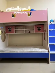  1 سرير أطفال دورتين