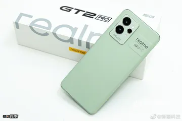  4 Realme GT2 Pro 5G