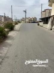  7 محل مع مساحة خارجية مبلطة مشتلفوت
