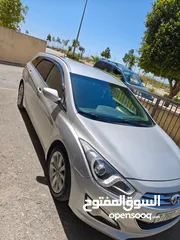  2 هونداي i40 ستيشن ديزل اقتصادية مميزة فل اوبشن للبيع تنازل فوري