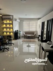  1 صالون سيدات للبيع لعدم التفرغ