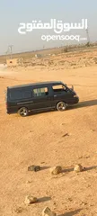  2 باص H100 موديل 1997 لون كحلي