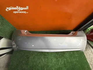  10 صدام خلفي تويوتا بريوس 2010-2015  اصلي مستعمل بحالة جيده موضوح بصور  Toyota Prius 2010-2015