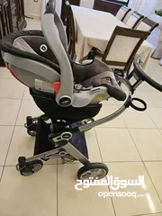  6 عرباية Graco اعلى صنف للبيع مع كرسي سيارة