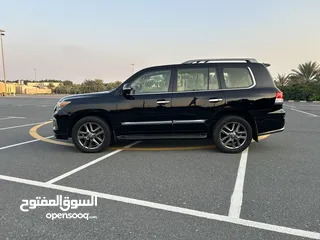  5 LEXUS LX 570 -GCC - very clean car