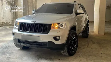  4 Grand Cherokee limited 2012