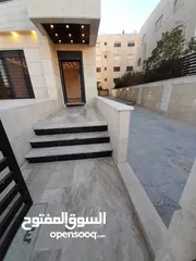 3 شقة جديده طابق ارضي مع كراج وحديقه مرج الحمام الظهير