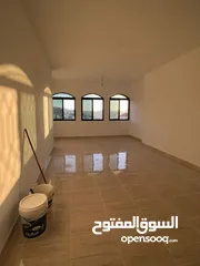  4 شقه للايجار في صافوط الحي الشرقي حد الجبيهه