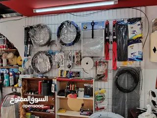  3 محل كماليات وبوليش سيارات
