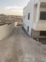  18 مدحله و جرافه صغيره و مداحل و حفارات لايجار تزفيت ساحات و شوارع مدحله جرافه بوبكات